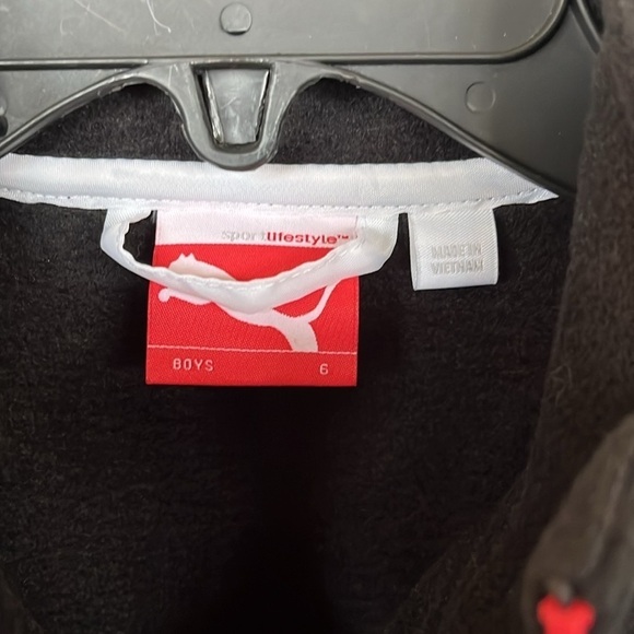 Brand New Puma Black Zip Up Fleece Jacket Embroidered Red Logo Sporty Athletic - Picture 6 of 16